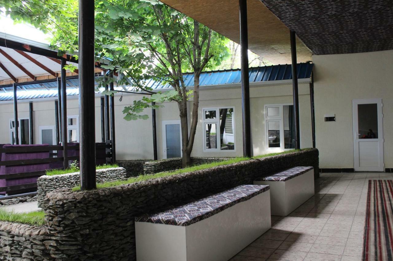 Park Hostel Osh Exterior photo
