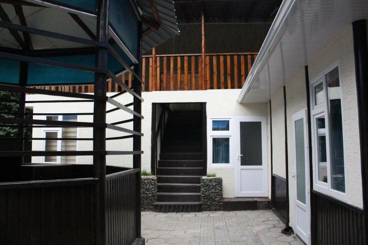 Park Hostel Osh Exterior photo
